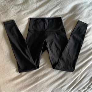 Lululemon Wunder Under High-Rise Tight 25”Luxtreme